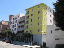 Los Angeles, CA 90006,950 S Harvard Blvd