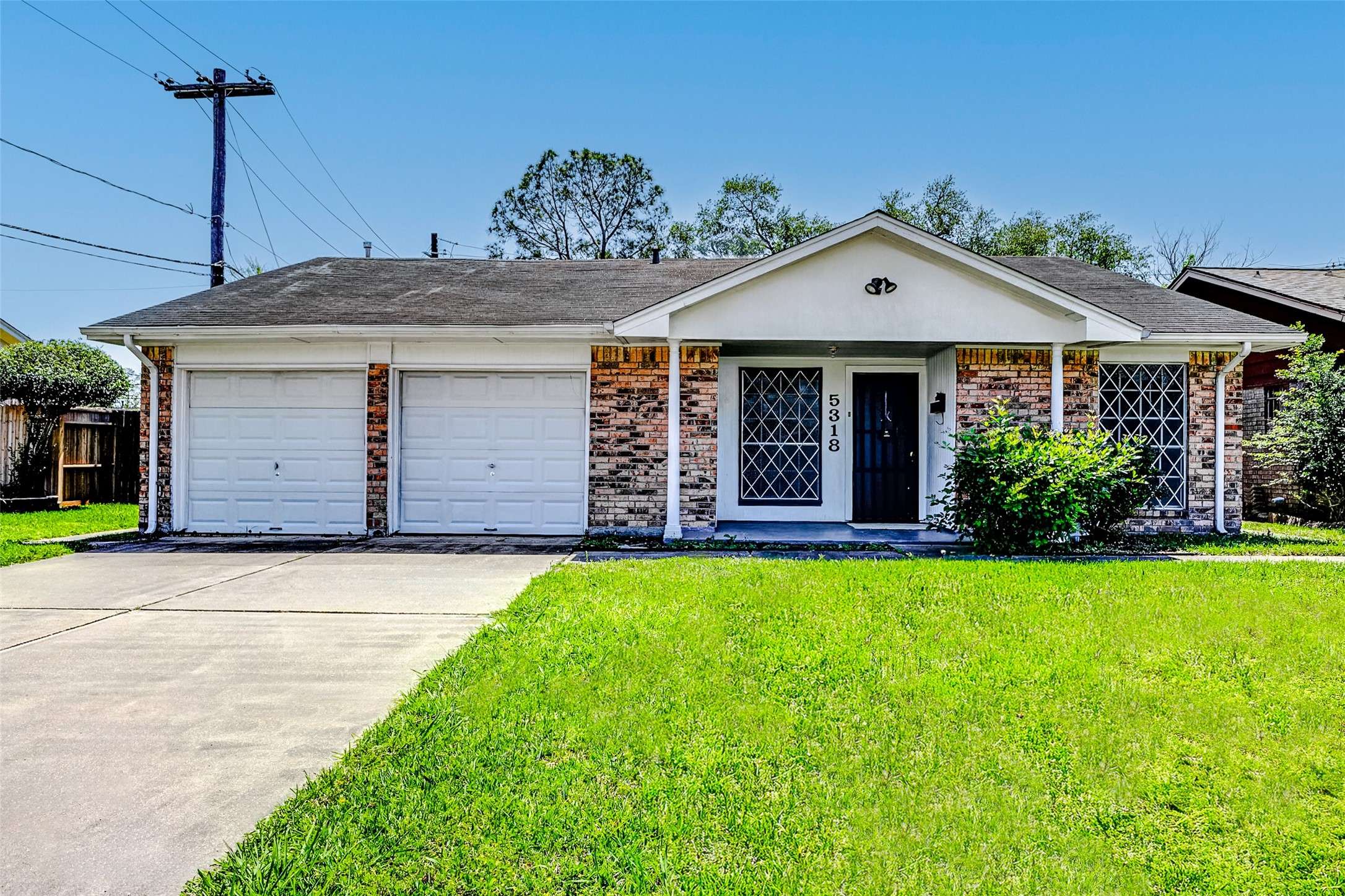5318 Botany LN, Houston, TX 77048