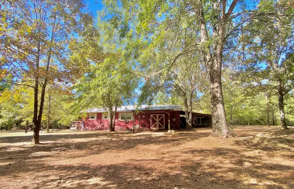 Elkhart, TX 75839,260 An County Road 1261