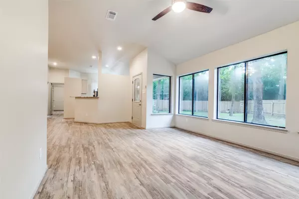 The Woodlands, TX 77381,81 N Rushwing CIR