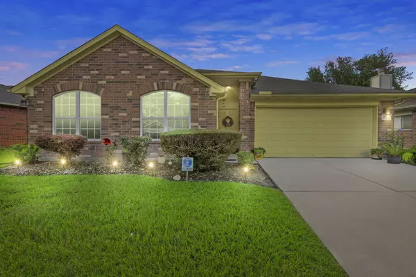 1126 Heathfield DR, Channelview, TX 77530
