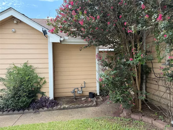 Houston, TX 77099,11830 Plumpoint DR