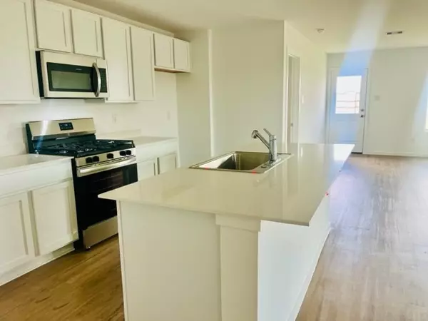 Beasley, TX 77417,1011 Rosewood TRL