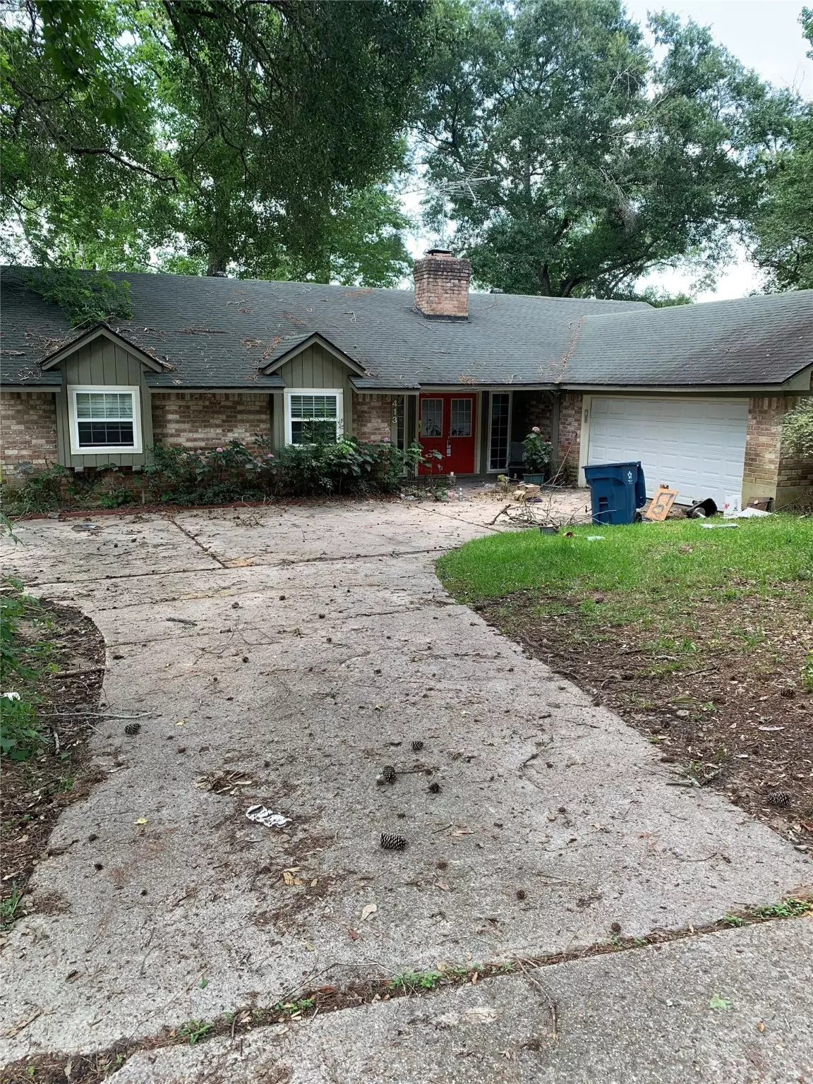 Conroe, TX 77385,413 Brook Hollow DR