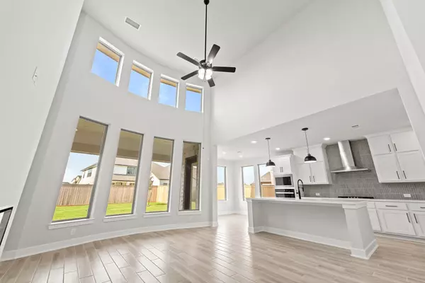 Richmond, TX 77406,26923 Steradian Lake LN