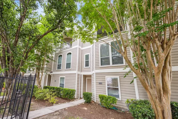 Houston, TX 77008,1244 W 18th ST