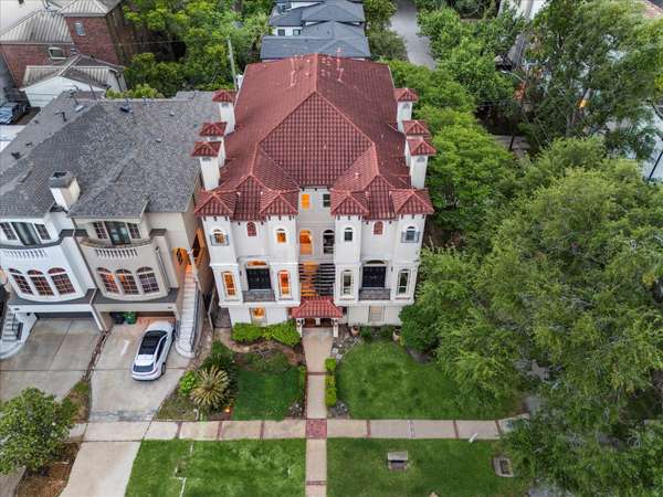 6417 Rodrigo Street, Houston, TX 77007
