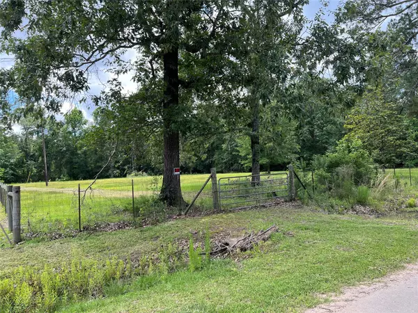 TBD County Road 308,  Cleveland,  TX 77327