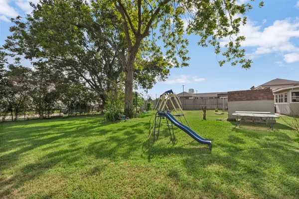 Baytown, TX 77520,808 Morrell ST