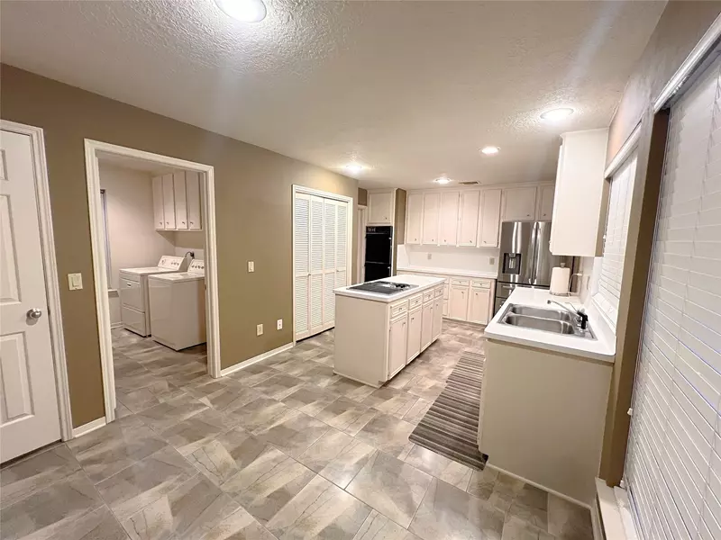 12219 Ashling DR, Houston, TX 77477