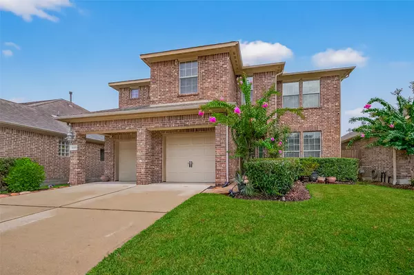 4105 Livorno LN, Friendswood, TX 77546
