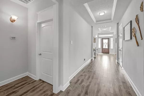 Mont Belvieu, TX 77523,14102 Meadowlands DR