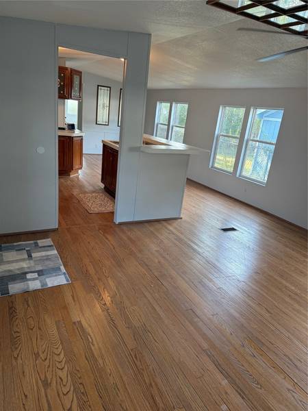 8006 Palo Vista DR, Houston, TX 77044