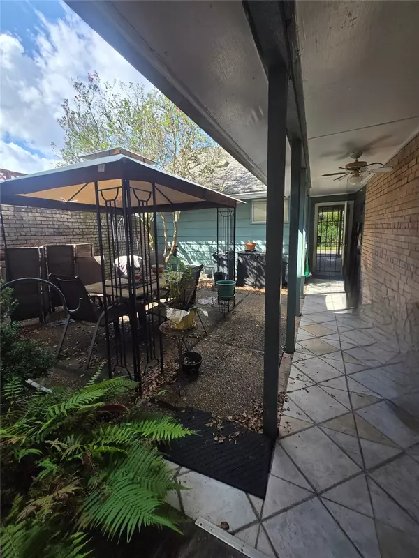 Houston, TX 77062,1401 Ramada DR #1401