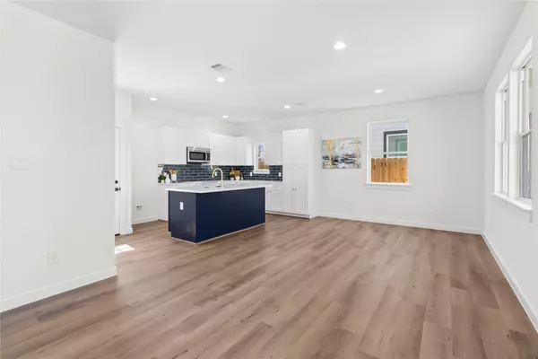 Houston, TX 77028,8406 Tate ST #A and B