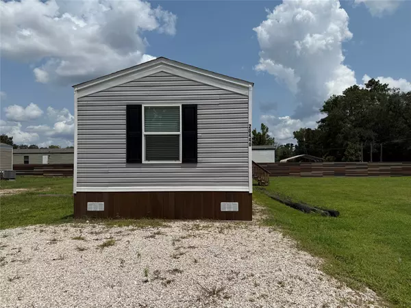 20440 Vick DR, New Caney, TX 77357