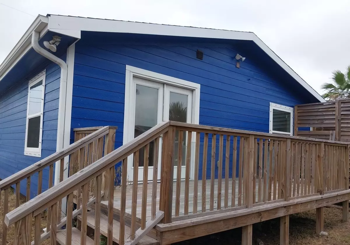 Galveston, TX 77551,5910 Avenue T Rear