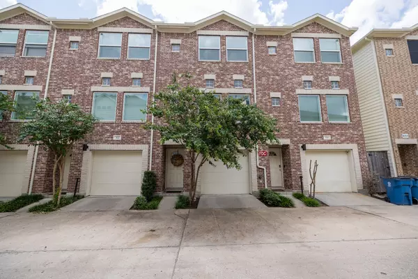 Houston, TX 77061,8705 Bryam ST #303