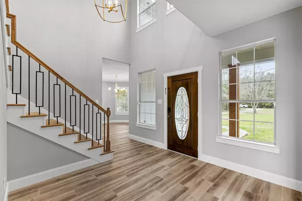 Montgomery, TX 77316,8543 Crown Lake CT