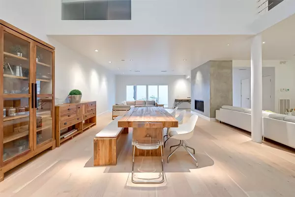 Houston, TX 77027,39 River Hollow LN