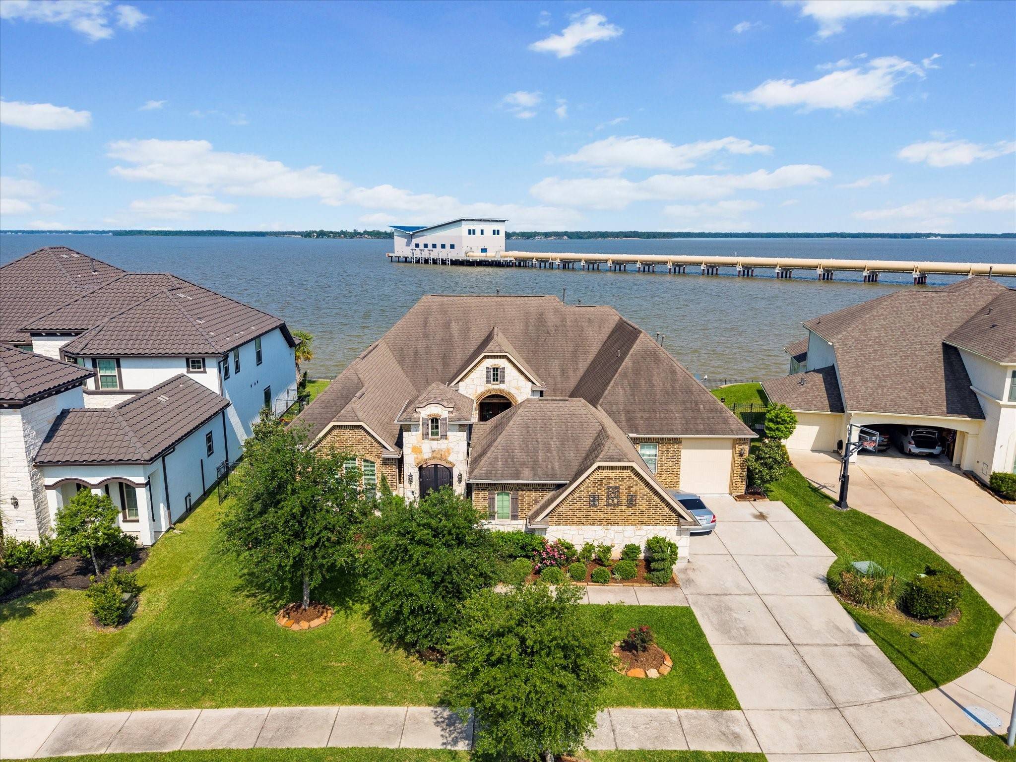 13331 Arbor Villa LN, Houston, TX 77044