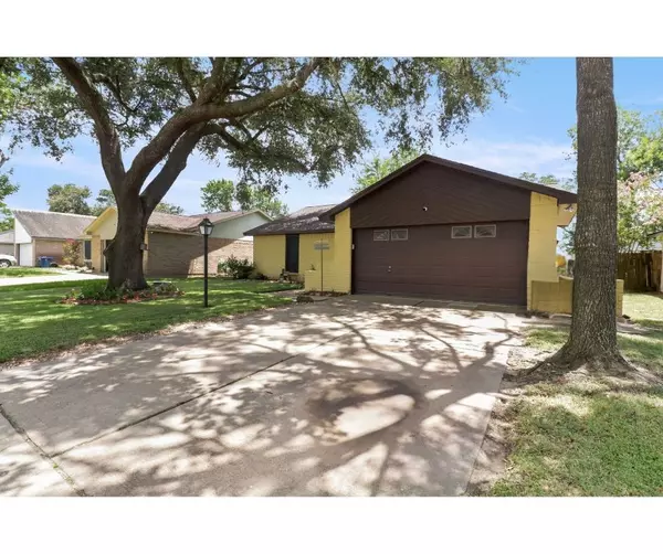 Angleton, TX 77515,34 Sarita RD