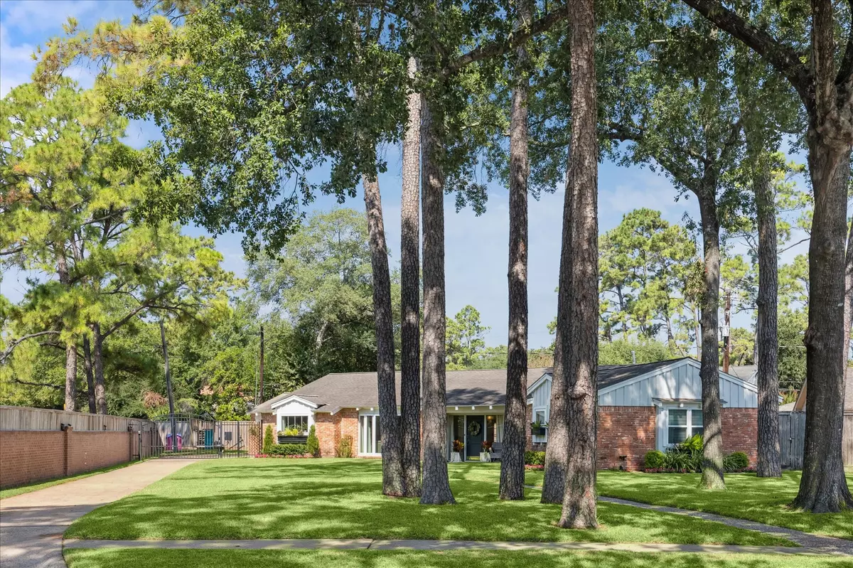 Houston, TX 77024,12334 Beauregard DR