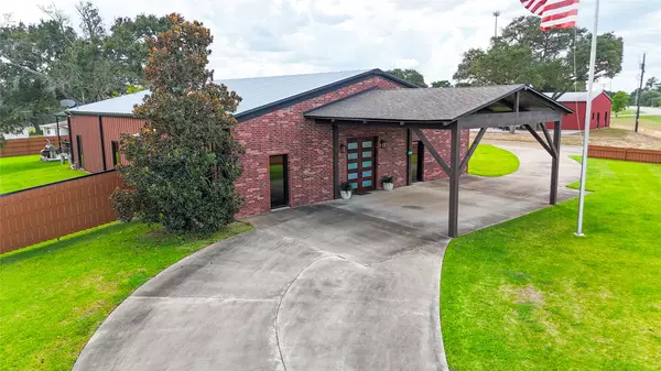 Sheridan, TX 77475,1354 US Highway 90a