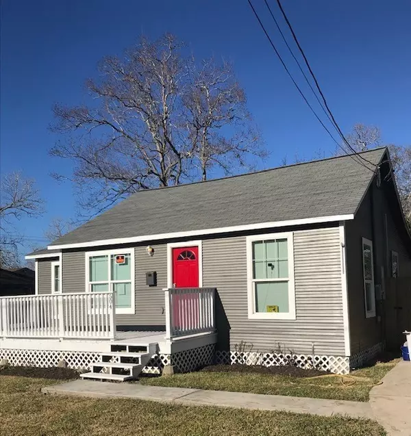 Sweeny, TX 77480,504 N Orange ST