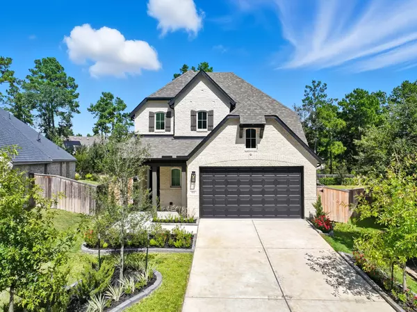 122 Canary Island Circle, Montgomery, TX 77316