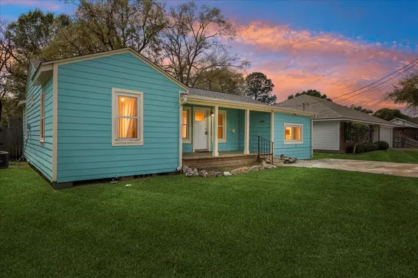 Nederland, TX 77627,203 N 21st ST