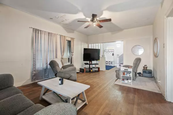 Bacliff, TX 77518,4612 17th ST