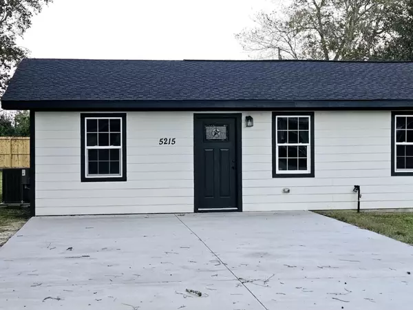 Beaumont, TX 77705,5215 Parkview DR