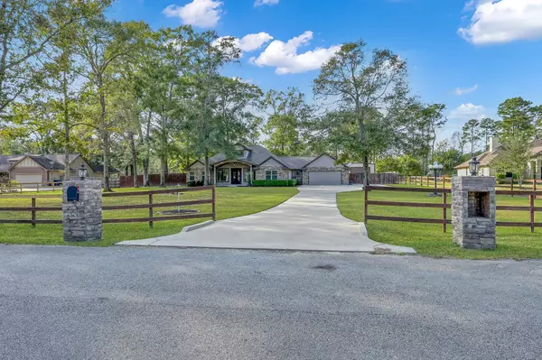 11486 Oak Springs DR, Willis, TX 77378