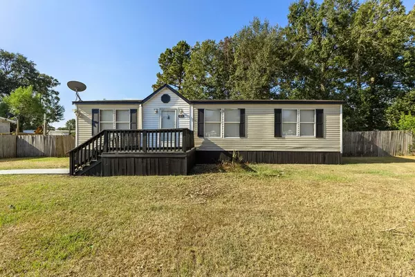 182 Carmen BLVD, Conroe, TX 77306