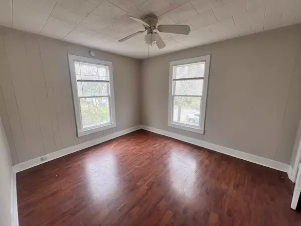 Edna, TX 77957,312 S Pumphrey