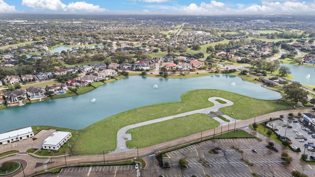 4731 Sunset CIR, Sugar Land, TX 77479