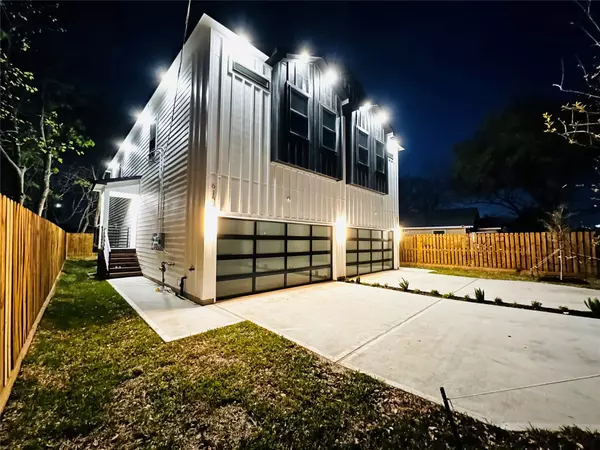 610 E 41st ST #A, Houston, TX 77022