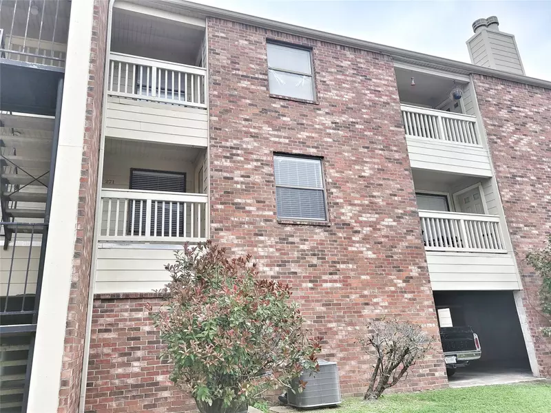 2501 Gulf FWY #271B, Dickinson, TX 77539
