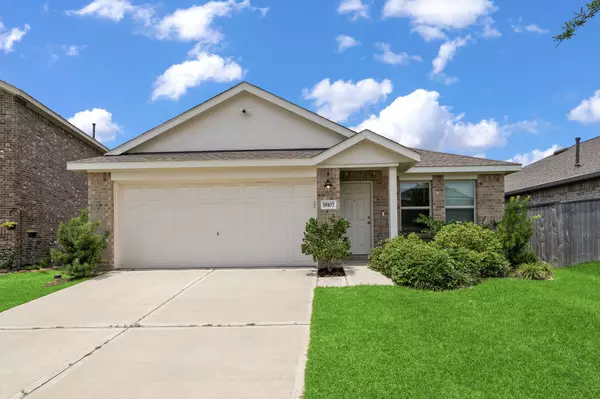 18107 Rockvine DR, Hockley, TX 77447-2307