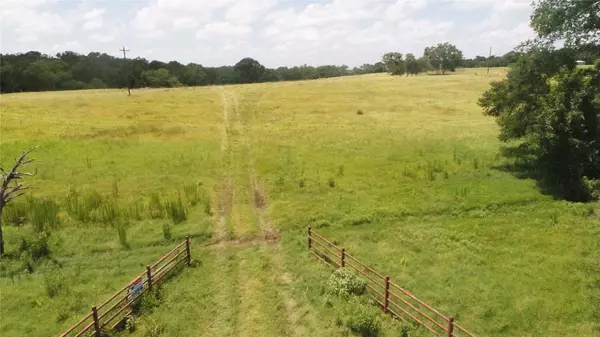 Buffalo, TX 75831,16AC CR 330