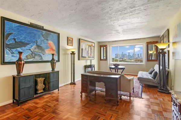 Houston, TX 77004,1400 Hermann DR #11E