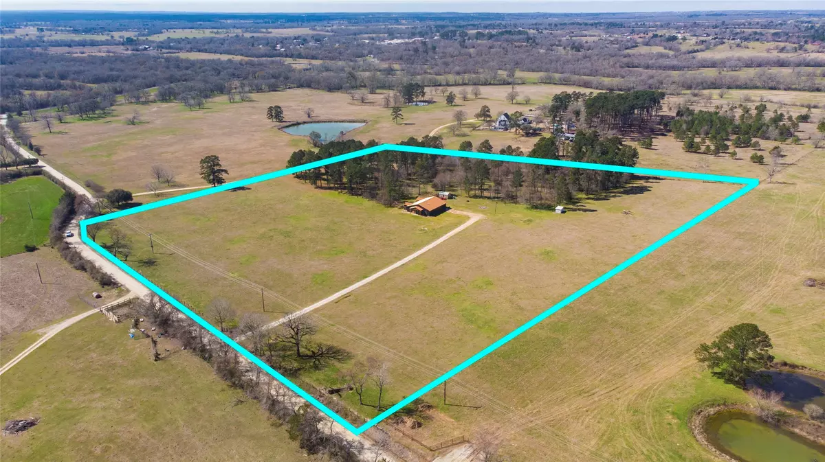 Richards, TX 77873,5687 County Road 216