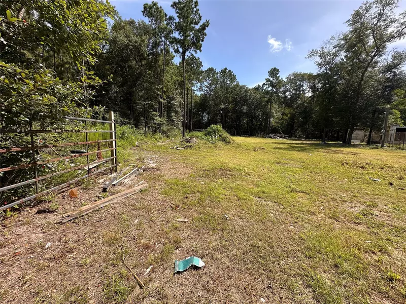 8457 Soapberry LN, Plantersville, TX 77363
