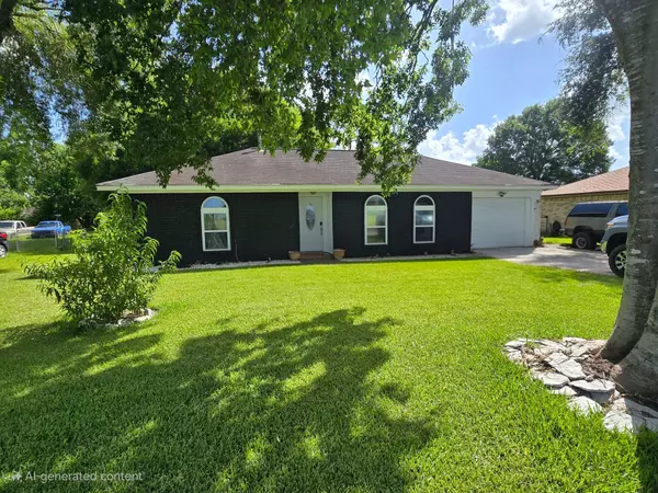 1714 Avenue A, Danbury, TX 77534