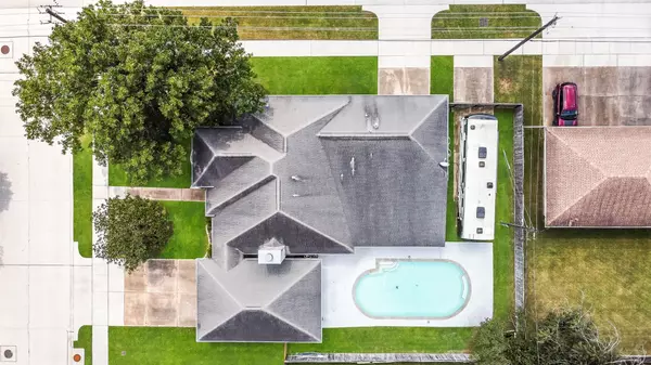 Pearland, TX 77581,2322 Francis DR