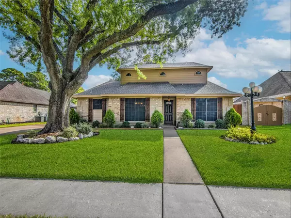 2217 Canterbury CT,  Deer Park,  TX 77536