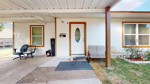 Houston, TX 77033,5767 Belcrest ST