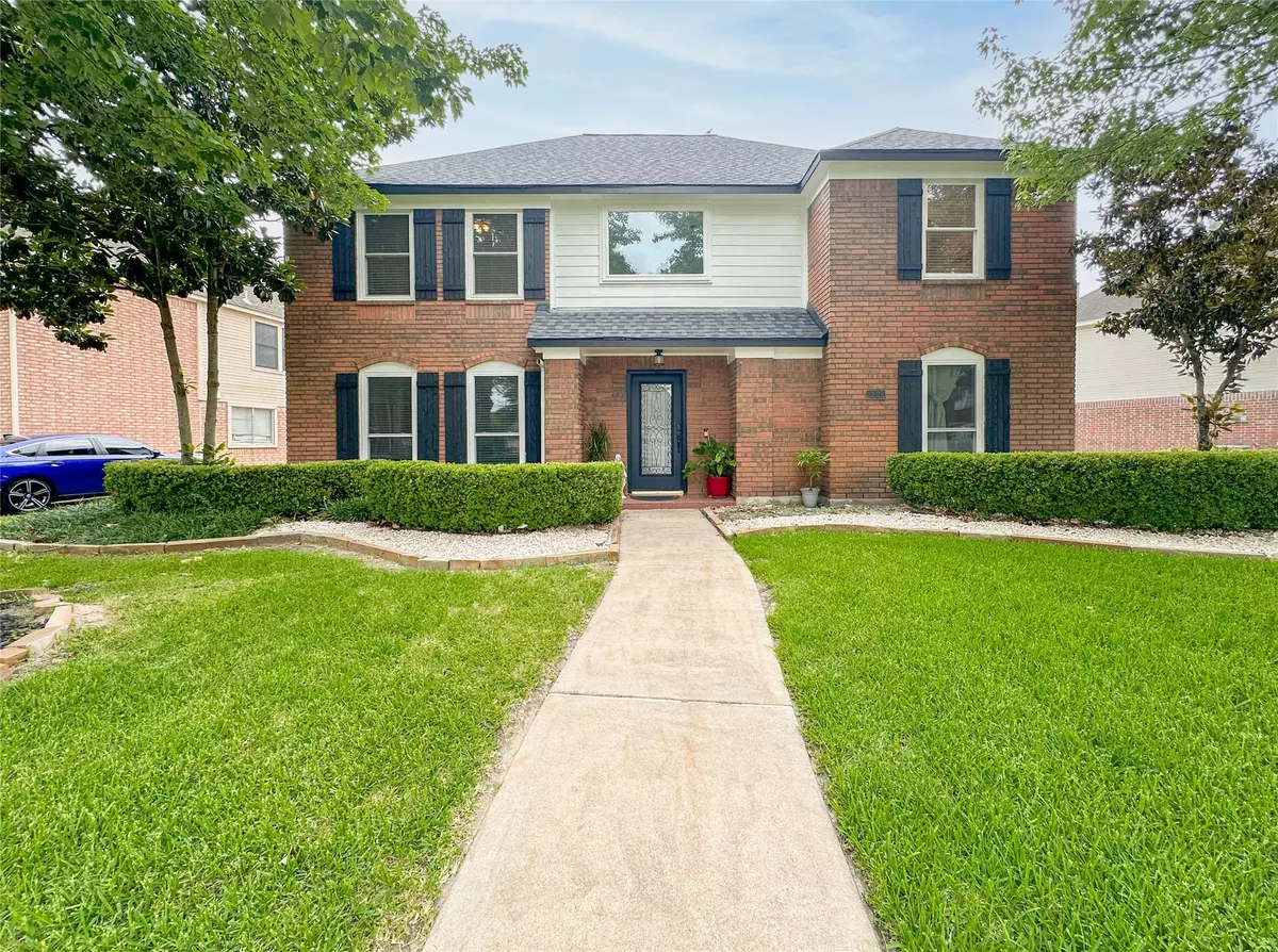 Houston, TX 77095,7902 Granite Ridge LN