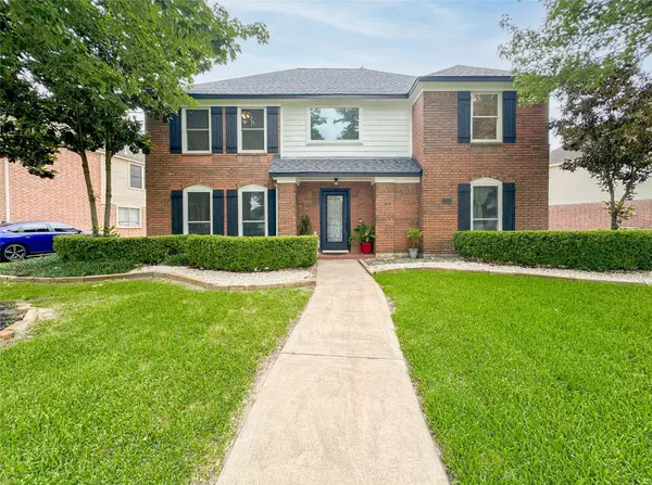 7902 Granite Ridge LN, Houston, TX 77095